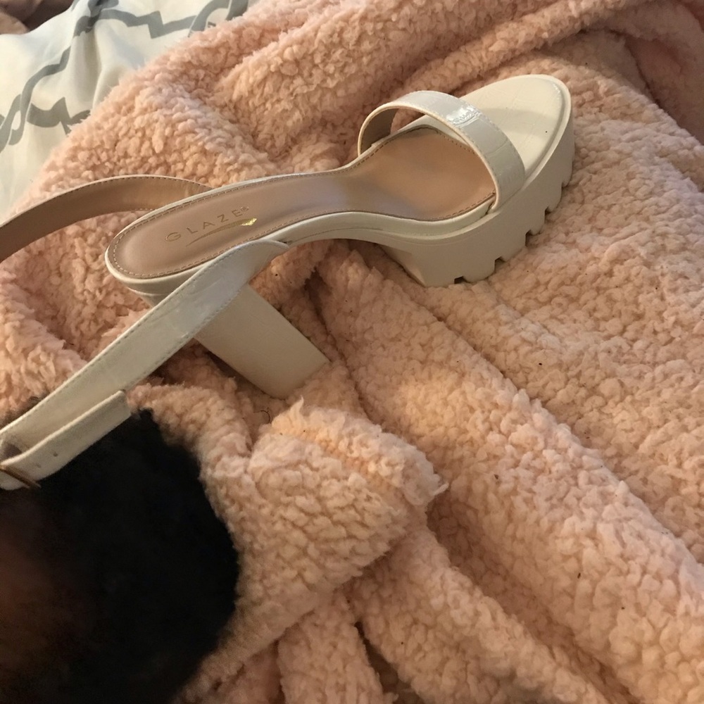 BRAND NEW platform white open toe heels